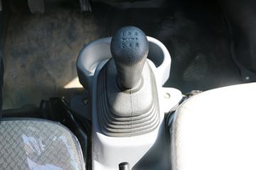 �� T20 ��׼�� 2018�� 1.3L 82���� 2.7�׵�������΢��(SY1020YC5AJ)ͼƬ