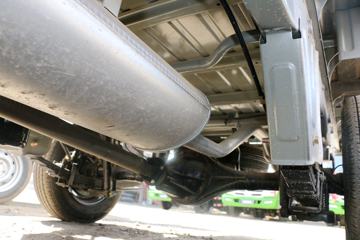 �� T20 ��׼�� 2018�� 1.3L 82���� 2.7�׵�������΢��(SY1020YC5AJ)ͼƬ