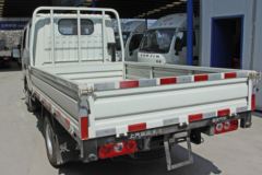 跃进 小福星S50 1.9L 95马力 柴油 3.05米双排栏板小卡(3100轴距)(SH1032PBBNS1)