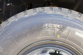 瑞沃ES3&nbsp;自卸车底盘                                                图片