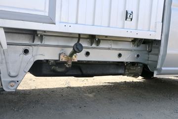 �� T30 1.3L 82���� ���� 2.915�׵�����ʽ΢��(SY5020XXY-YC5AP)ͼƬ