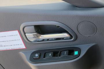 ���� ����Q5 160���� 4X2 4.85�������ػ���ͼƬ
