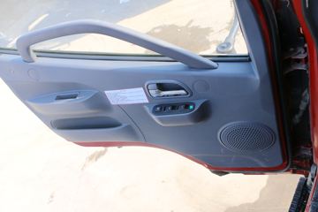 ���� ����Q5 160���� 4X2 4.85�������ػ���ͼƬ