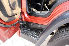 福田 时代领航6 高配版 143马力 4.165米单排厢式轻量化轻卡(BJ5043XXY-BG)