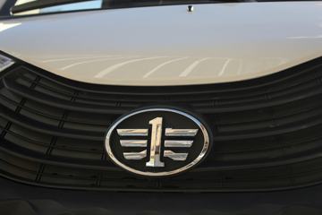 һ������ ����EV100 1.99T 1.9�׵��Ŵ��綯��ʽ�Ῠ(CA5020XXYBEV)29.9kWhͼƬ