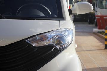 һ������ ����EV100 1.99T 1.9�׵��Ŵ��綯��ʽ�Ῠ(CA5020XXYBEV)29.9kWhͼƬ