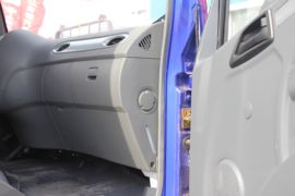 欧铃T7&nbsp;自卸车驾驶室                                               图片