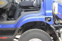 唐骏欧铃 T7系列 129马力 4X2 4.05米自卸车(长泰)(ZB3040UDD6V)