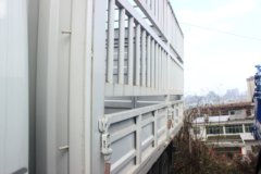 飞碟奥驰 A1系列 102马力 3.8米排半仓栅式轻卡(FD5040CCYW16K5-2)