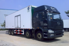一汽解放 J6P 460马力 8X4 9.434米冷藏车(冰凌方)