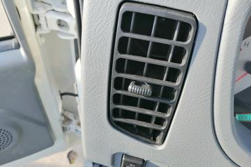 ����ʱ�� С��֮��Q2 1.5L 112���� ���� 3.05��˫����ʽ΢��(BJ5032XXY-B5)ͼƬ