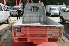 金杯 T22 1.3L 82马力 汽油 2.05米双排栏板微卡(SY1020LC5AJ)