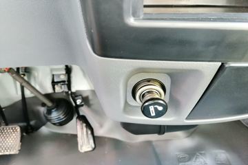 �� T20 ��׼�� 2018�� 1.0L 61���� 2.61�׵�����ʽ΢��(SY5020XXY-YB4AJ)ͼƬ