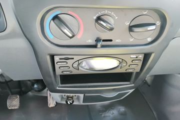 �� T20 ��׼�� 2018�� 1.0L 61���� 2.61�׵�����ʽ΢��(SY5020XXY-YB4AJ)ͼƬ