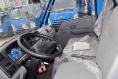 江铃 顺达窄体 116马力 3.265米双排栏板轻卡(JX1041TSGA25) 江铃 顺达窄体 116马力 3.265米双排栏板轻卡(JX1041TSGA25)