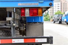 江铃 顺达窄体 116马力 3.265米双排栏板轻卡(JX1041TSGA25) 江铃 顺达窄体 116马力 3.265米双排栏板轻卡(JX1041TSGA25)