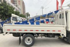 福田时代 驭菱V2 88马力 3.3米单排栏板微卡(BJ1032V5JA3-AA)