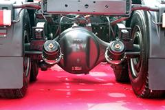 东风柳汽 霸龙507重卡 340马力 6X4 牵引车(LZ4250MDB)