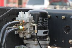 东风商用车 天锦中卡 210马力 4X2 4.8米载货车(底盘)(DFL1140B1)