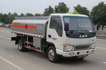 江淮 骏铃 95马力 4X2 油罐车(程力威牌)(CLW5074GJY3)
