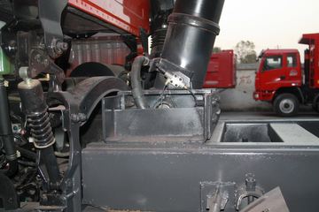 ó ؿ 375 8X4 8.2ж(DFL3310AX14A) ͼƬ