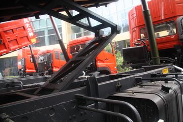 ó ؿ 375 8X4 8.2ж(DFL3310AX14A) ͼƬ