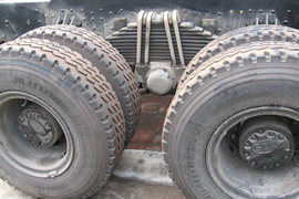 瑞沃Q5&nbsp;载货车底盘                                                图片