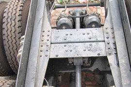 瑞沃Q5&nbsp;载货车底盘                                                图片