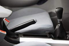 广汽吉奥 财运100系列 标准型 2012款 2.2L汽油 双排皮卡