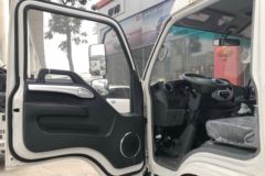 江淮 新康铃H6宽体 156马力 3.82米排半厢式轻卡(HFC5043XXYP91K2C2V)