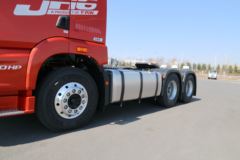 青岛解放 JH6重卡 卓越版 460马力 6X4牵引车(435后桥)(CA4250P26K2T1E5A80)