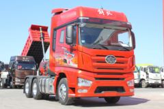 一汽解放 J7重卡 春晚定制版 550马力 6X4牵引车(CA4250P77K25T1E5)