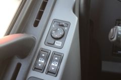 一汽解放 新J6P重卡 领航版 北方款 550马力 6X4牵引车(CA4250P66K25T1A2E5)