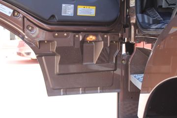 һ����� ��J6P�ؿ� �캽�� ������ 550���� 6X4ǣ����(CA4250P66K25T1A2E5)ͼƬ