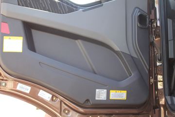 һ����� ��J6P�ؿ� �캽�� ������ 550���� 6X4ǣ����(CA4250P66K25T1A2E5)ͼƬ