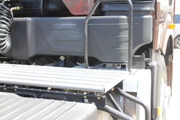 һ����� ��J6P�ؿ� �캽�� ������ 550���� 6X4ǣ����(CA4250P66K25T1A2E5)ͼƬ