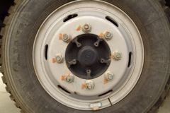 江淮 骏铃V9 168马力 6.8米排半栏板载货车(HFC1160P91K1E1V)