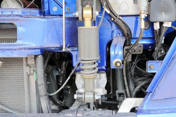 �й����� HOWO T7H�ؿ� 440���� 8X4 7.6����ж��(12��)(ZZ3317V386HE1)ͼƬ