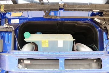 �й����� HOWO T7H�ؿ� 440���� 8X4 7.6����ж��(12��)(ZZ3317V386HE1)ͼƬ