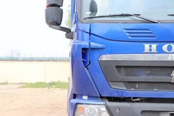 �й����� HOWO T7H�ؿ� 440���� 8X4 7.6����ж��(12��)(ZZ3317V386HE1)ͼƬ