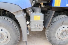 HOWO T7H&nbsp;自卸车底盘                                                图片