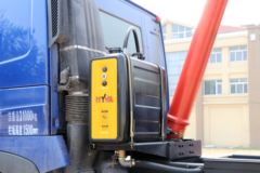 中国重汽 HOWO T7H重卡 440马力 8X4 7.6米自卸车(12挡)(ZZ3317V386HE1)