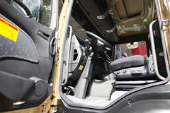 中国重汽 汕德卡SITRAK C7H重卡 440马力 8X4工程自卸车(国六)(ZZ3316N406MF1)