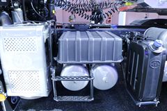 上汽红岩 杰狮C500e 450马力 6X4 AMT自动挡智能危化牵引车(车罐一体)(CQ4256HXVG334AU)