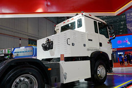 HOWO T5G&nbsp;电动牵引车外观图片