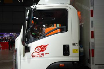 йHOWO ϵ 160 4.15׵ʽῨ()(ZZ5047XXYG3315F144)ͼƬ