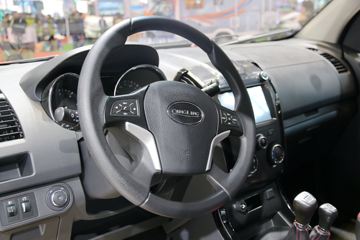 ������ʮ�� �￧TAGA �˶��� 3.0T���� 131���� ���� ˫��Ƥ��ͼƬ