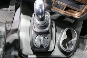 ���� ��ʮ��޿�VC66 2020�� 520���� 6X4 AMT�Զ���ǣ����(����)ͼƬ