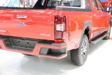 ������ʮ�� �￧TAGA �˶��� 3.0T���� 131���� ���� ˫��Ƥ��ͼƬ