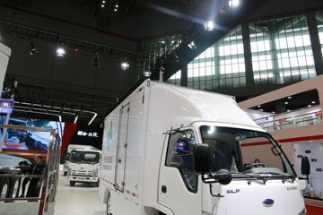 ���� ��ʮ��EV100 4.5T 4.25�׵��Ŵ��綯��ʽ�Ῠ(����330)96.77kWhͼƬ